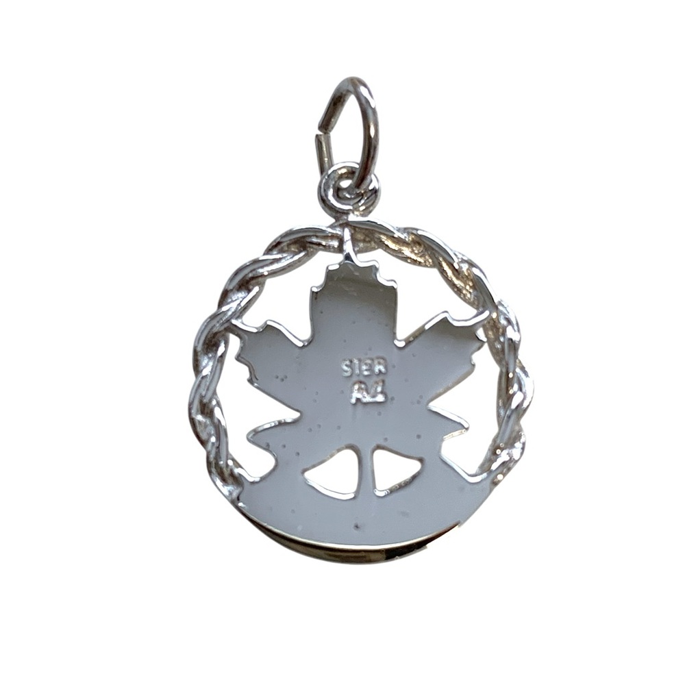 Vintage 70’s Sterling Silver Souvenir Vancouver Maple Leaf Charm - Picture 9 of 11